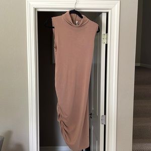 Fate turtleneck dress